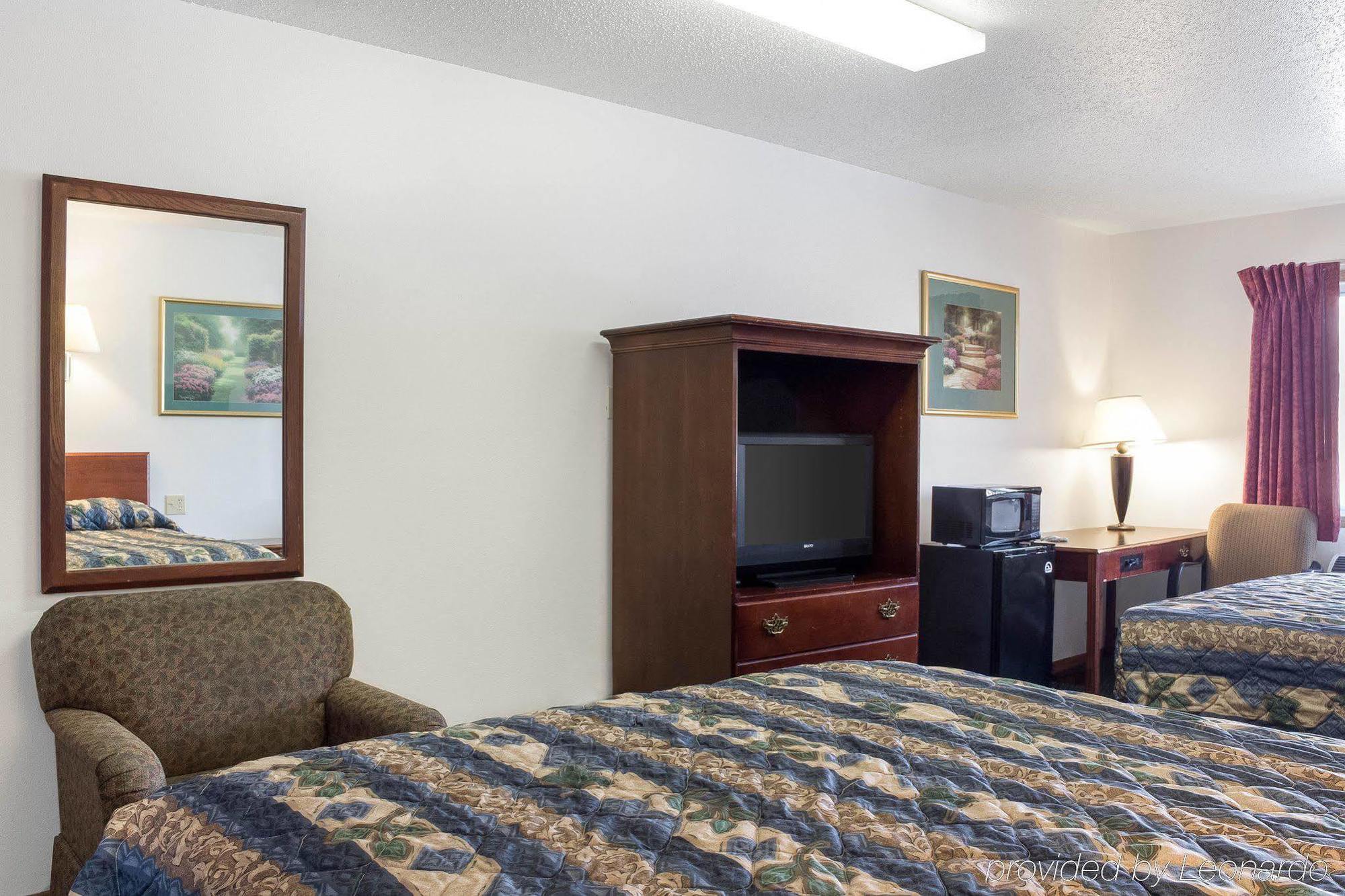 Rodeway Inn West Fargo Dış mekan fotoğraf